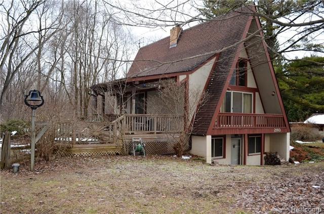 front view picture of 2160 E Delhi Road, Ann Arbor, MI. 48103