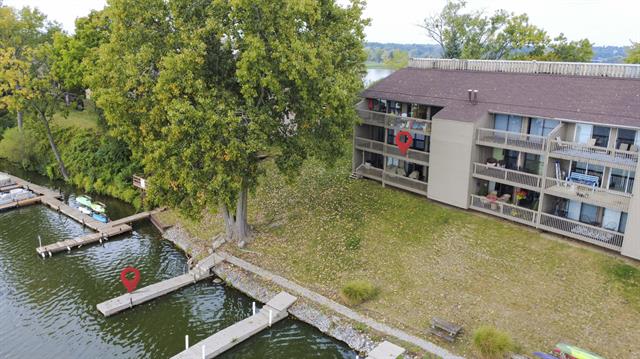 front view picture of 800 Cliffs Landing, Ypsilanti, MI. 48198
