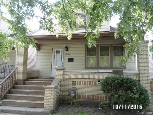 front view picture of 19255 Norwood Street, Detroit, MI. 48234