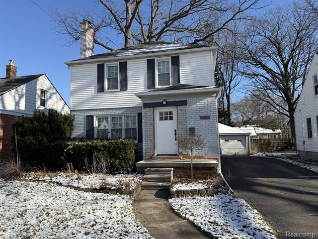front view picture of 904 N Rembrandt Ave, Royal Oak, MI. 48067