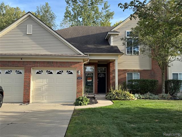 front view picture of 14202 Shadywood, Sterling Heights, MI. 48312