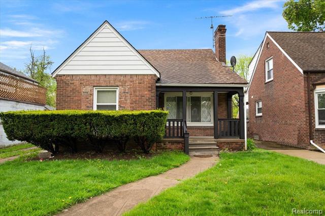 front view picture of 15051 Minock Street, Detroit, MI. 48223