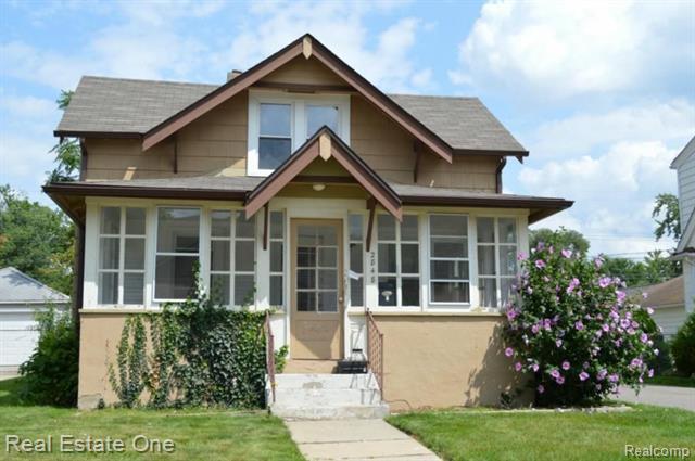 front view picture of 2848 Kipling Ave, Berkley, MI. 48072