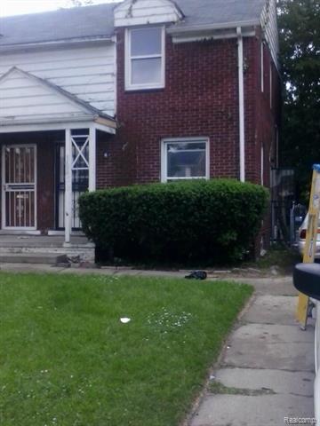front view picture of 16839 Hubbell Street, Detroit, MI. 48235