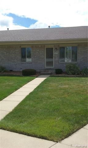 front view picture of 22133 Glenwood Street, Clinton Township, MI. 48035