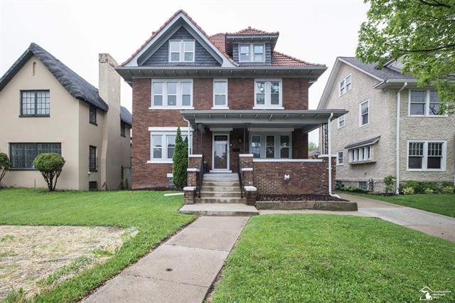 front view picture of 901 Chicago Boulevard, Detroit, MI. 48202
