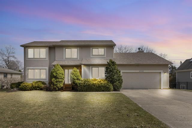 front view picture of 3755 Oak Drive, Ypsilanti, MI. 48197