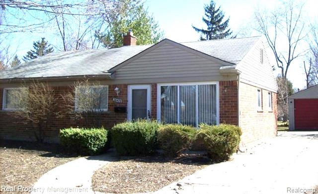 front view picture of 28426 Sutherland St, Southfield, MI. 48076