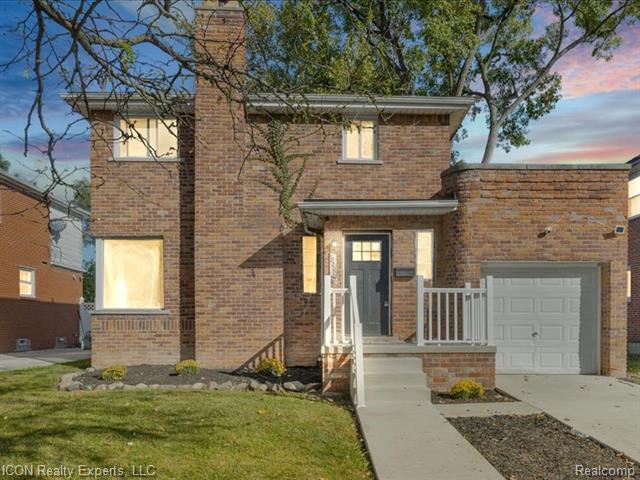 front view picture of 18220 Marlowe Street, Detroit, MI. 48235