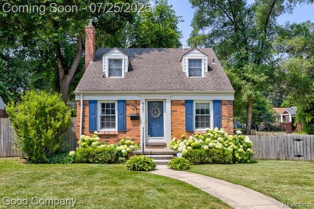 front view picture of 921 N Alexander Ave, Royal Oak, MI. 48067