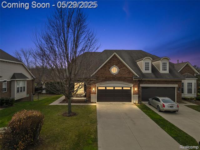front view picture of 21118 Lilac Lane, Clinton Township, MI. 48036
