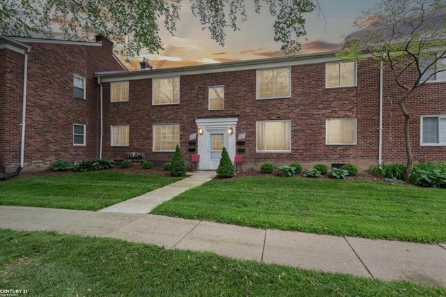 front view picture of 22930 Allen Court, Saint Clair Shores, MI. 48080