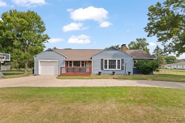 front view picture of 2534 Airport Highway, Adrian, MI. 49221