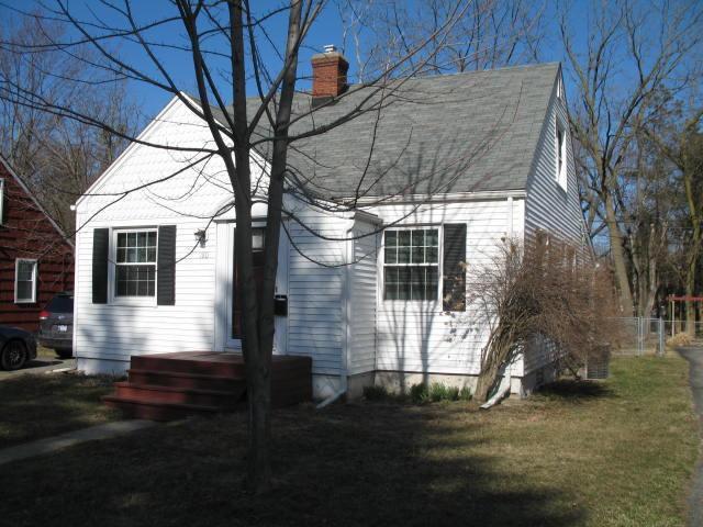 front view picture of 180 S Mansfield, Ypsilanti, MI. 48197