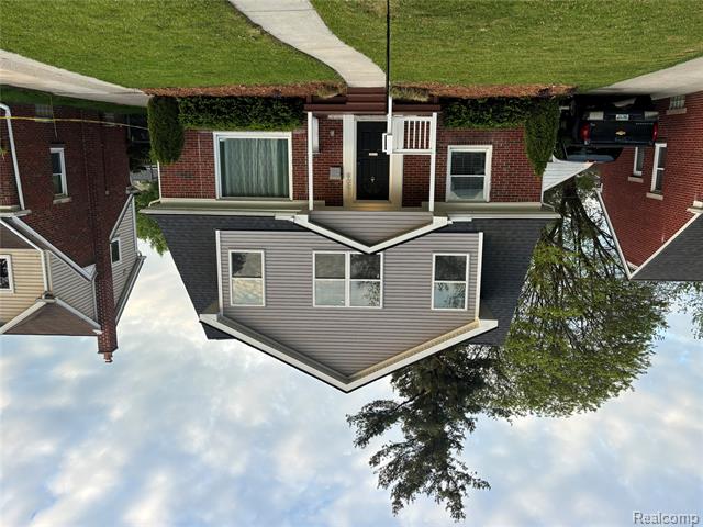 front view picture of 1508 Gardenia Ave, Royal Oak, MI. 48067