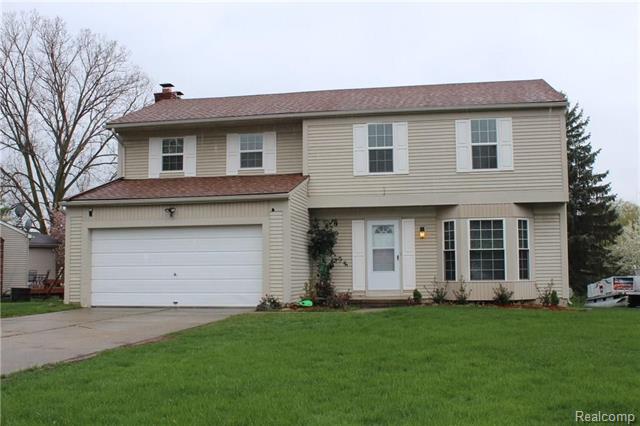 front view picture of 34730 Bunker Hill Dr, Farmington, MI. 48331