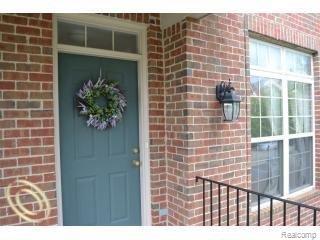 front view picture of 39429 Springwater Drive, Northville, MI. 48168