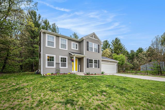 front view picture of 1665 Ryan Woods Court, Allegan, MI. 49010