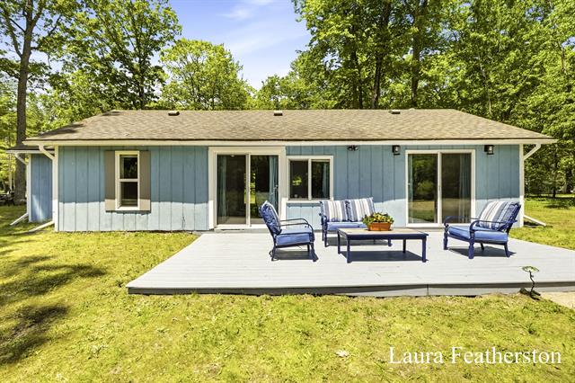 front view picture of 11950 183Rd Avenue, Big Rapids, MI. 49307