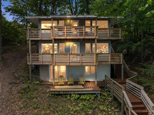 front view picture of 5959 Lake Harbor Unit# 1 Road, Muskegon, MI. 49441