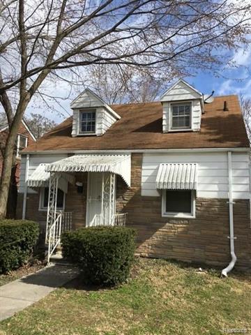 front view picture of 18640 Morang Dr, Detroit, MI. 48205