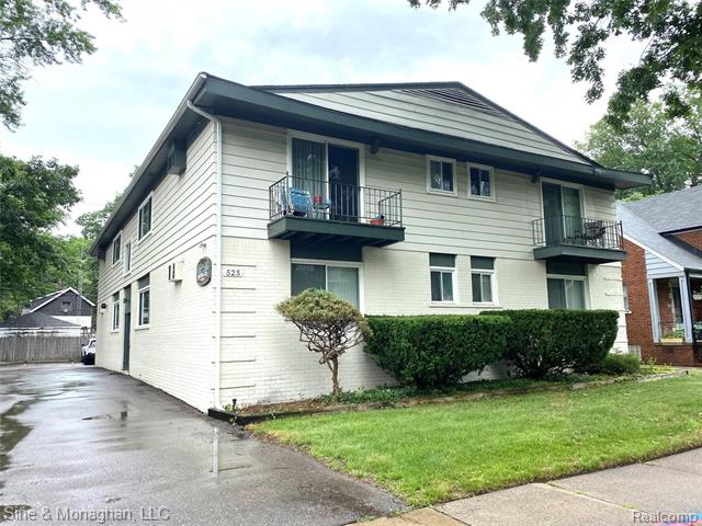 front view picture of 525 E Woodland St Apt B, Ferndale, MI. 48220