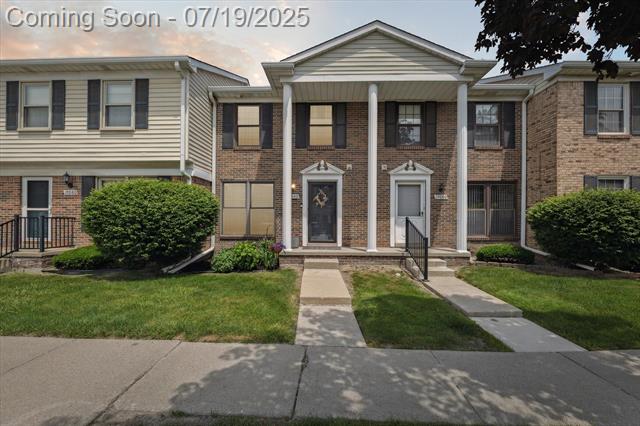 front view picture of 17040 Rudgate Street, Southgate, MI. 48195