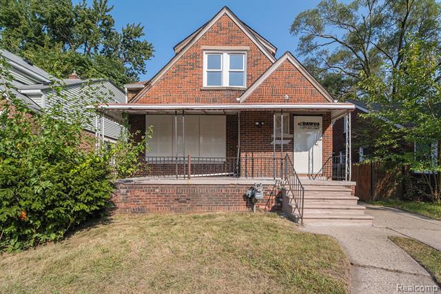 front view picture of 20410 Hull, Highland Park, MI. 48203