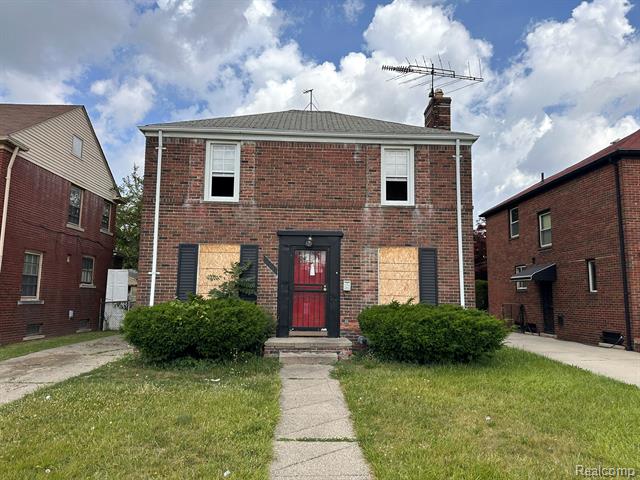 front view picture of 11061 Nashville Street, Detroit, MI. 48205