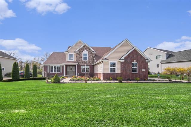 front view picture of 10430 River Edge Road, Saline, MI. 48176