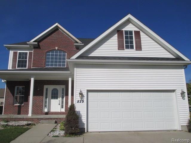 front view picture of 829 Star Drive, Davison, MI. 48423