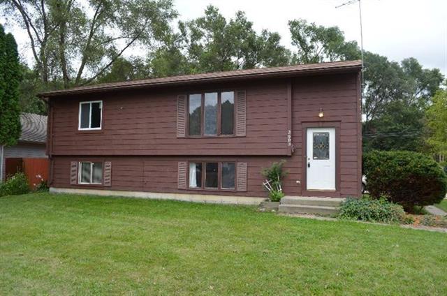 front view picture of 2693 Southlawn Street, Ypsilanti, MI. 48197