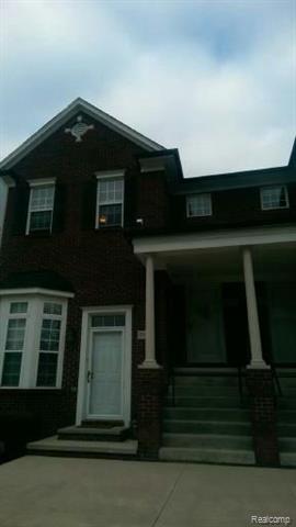 front view picture of 53112 Providence, Shelby Township, MI. 48316