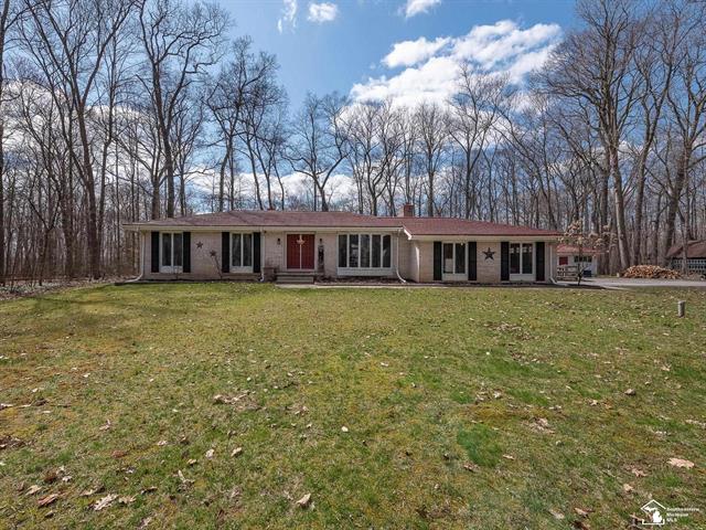 front view picture of 4312 Braun Road, Saline, MI. 48176