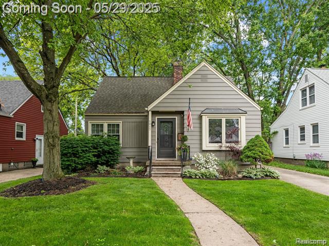 front view picture of 1017 N Connecticut Ave, Royal Oak, MI. 48067