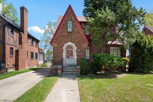 front view picture of 13936 Longacre Street, Detroit, MI. 48227
