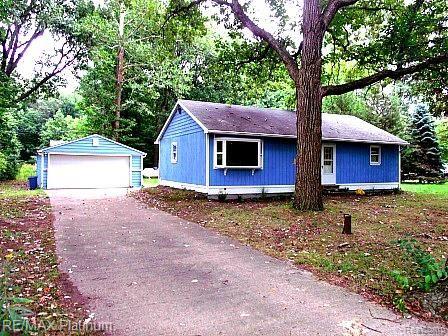 front view picture of 1745 Beverly Avenue, Ypsilanti, MI. 48198