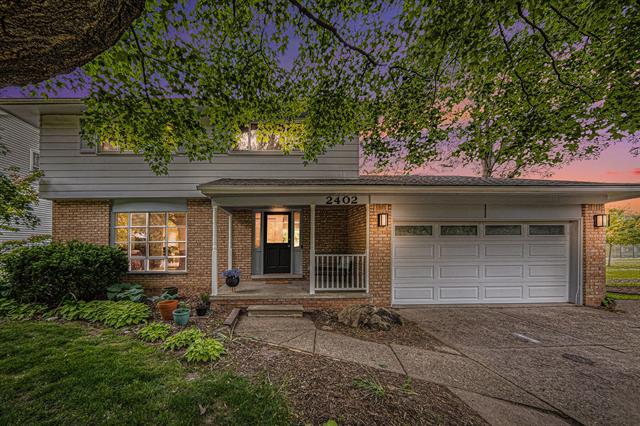 front view picture of 2402 Victoria Avenue, Ann Arbor, MI. 48104