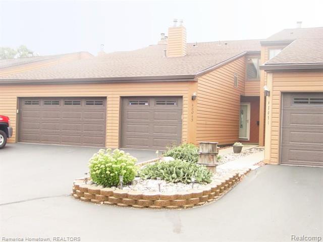 front view picture of 48045 Bayshore Drive, Belleville, MI. 48111