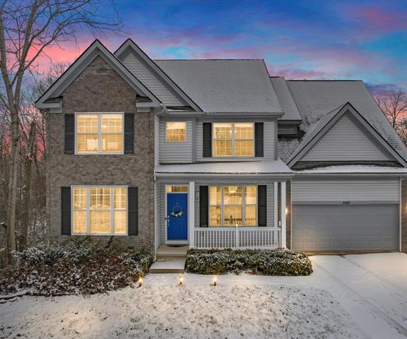 front view picture of 3165 Rosefield Drive, Ann Arbor, MI. 48108