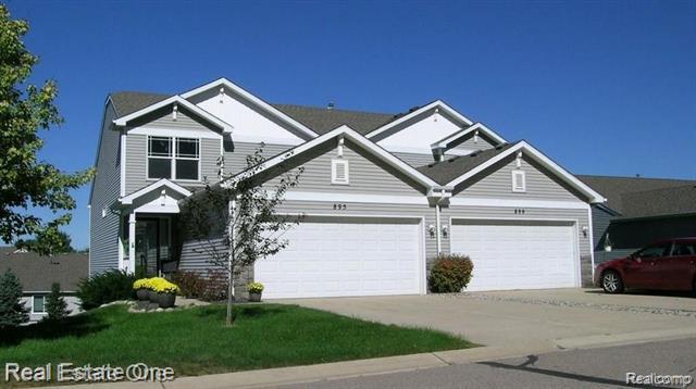 front view picture of 895 Spirea, Howell, MI. 48843