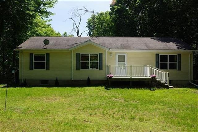 front view picture of 8959 Glenn Road, Grass Lake, MI. 49240