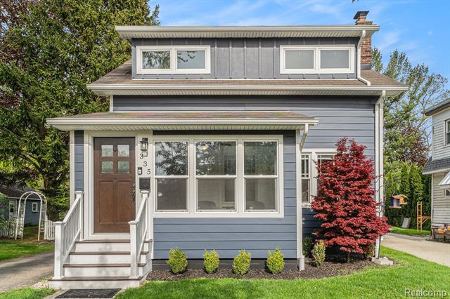 front view picture of 335 1St, Northville, MI. 48167