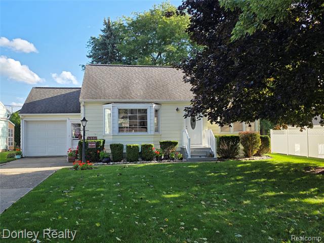 front view picture of 6371 Church Street, Marlette, MI. 48453