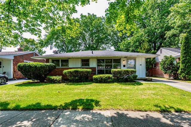 front view picture of 1019 Symes Ct, Royal Oak, MI. 48067