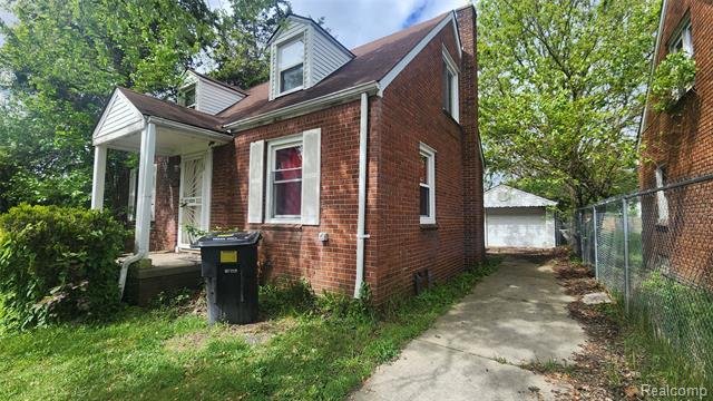 front view picture of 18689 Winthrop Street, Detroit, MI. 48235