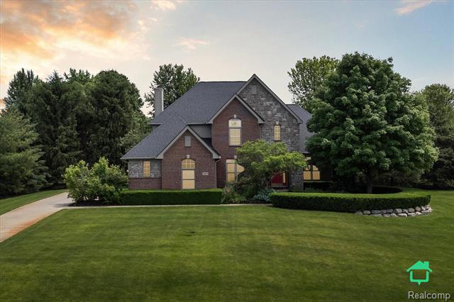 front view picture of 6345 Brookview Drive, Saline, MI. 48176