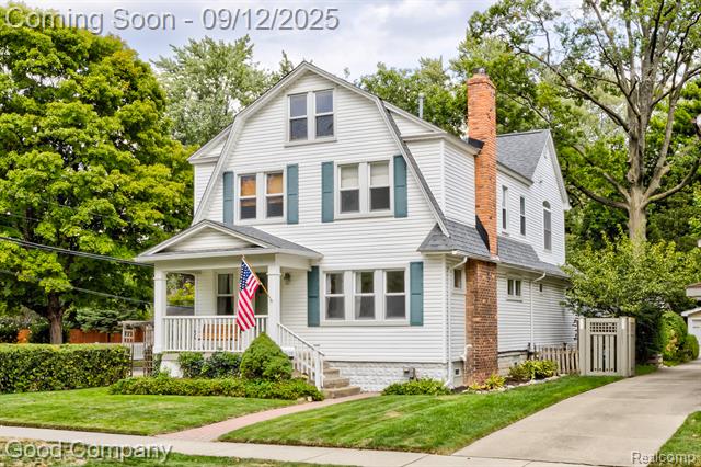 front view picture of 1126 N Altadena Ave, Royal Oak, MI. 48067