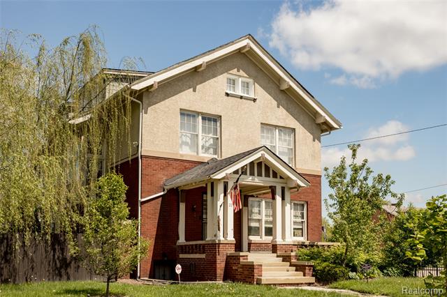 front view picture of 22 Edison Street, Detroit, MI. 48202