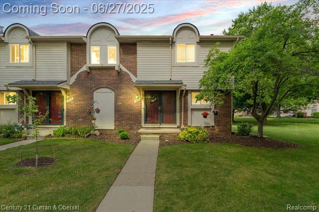 front view picture of 1963 E Frankline  Drive, Canton, MI. 48187